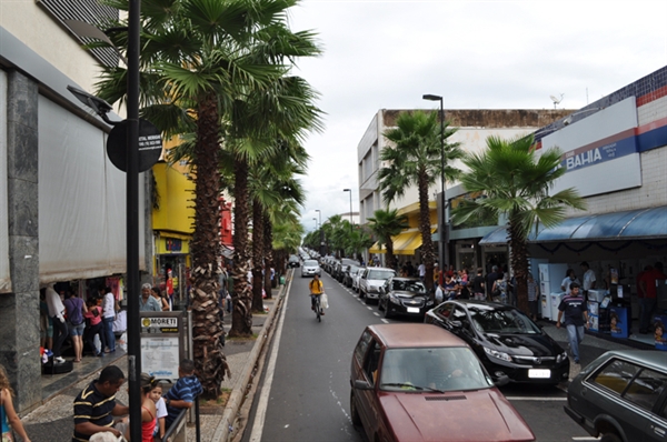 Confira o que abre e fecha nesse feriado na cidade