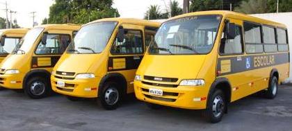 Procon orienta cuidados com o transporte escolar