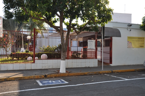 O PAT fica na rua Barão do Rio Branco, 4497. O horário de atendimento ao público é das 8h30 às 16h30. O telefone é o (17) 3421-4488 (Foto: Divulgação/Prefeitura de Votuporanga)