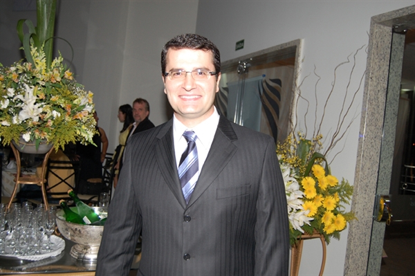 Votuporanga Clube investe no samba