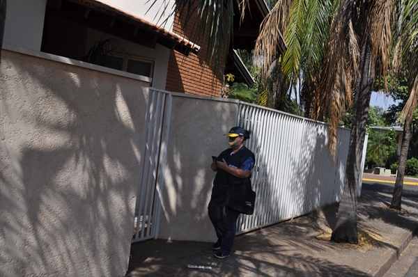  Recenseadores pedem a colaboração da população para que os trabalhos caminhem e a contagem seja concluída na cidade (Foto: A Cidade)