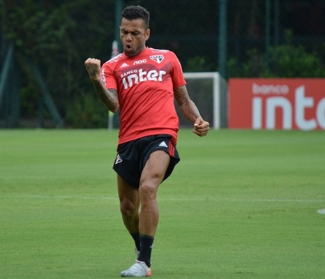 Daniel Alves (Felipe Espindola / www.saopaulofc.net)