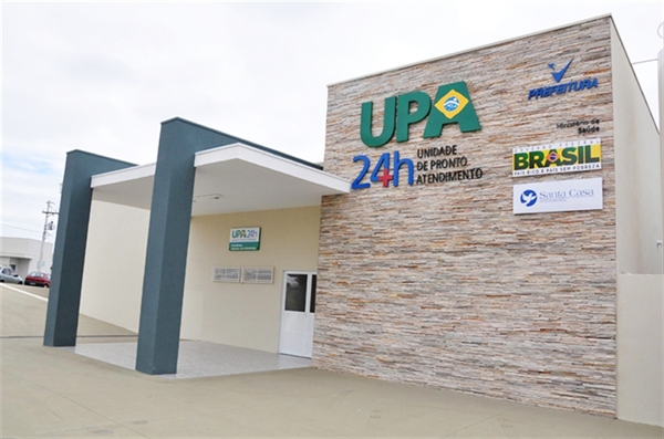 Os atendimentos de urgência e emergência na UPA 24 horas não param (Foto: Reprodução)