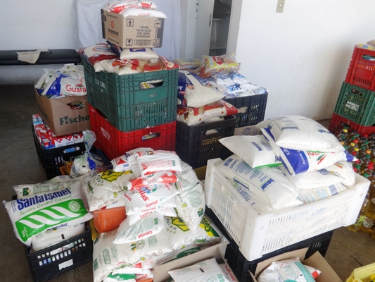 Hospital recebe quase 2 toneladas de alimentos de Cosmorama