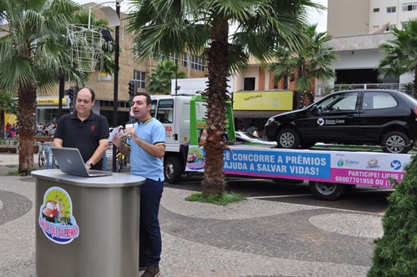 Morador da rua Sergipe é o ganhador de carro zero quilômetro