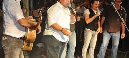 Show da dupla  Gian e Giovani reúne 5 mil pessoas
