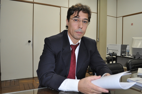 Doutor José Manuel assume a diretoria do Fórum