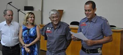 Sargento Suzuki é homenageado pelo Conselho