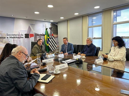 O prefeito Jorge Seba e o deputado Carlão Pignatari se reuniram com o secretário de Estado Marcelo Cardinale Branco (Foto: Prefeitura de Votuporanga 