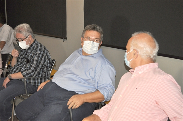 O presidente da Alesp, Carlão Pignatari, visitou ontem a Fundação Educacional de Votuporanga para discutir novos projetos da instituição  (Foto: A Cidade )