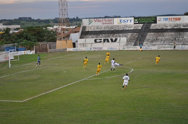 Votuporanguense volta a campo no sábado, contra o Catanduvense, no estádio Plínio Marin, para novo amistoso