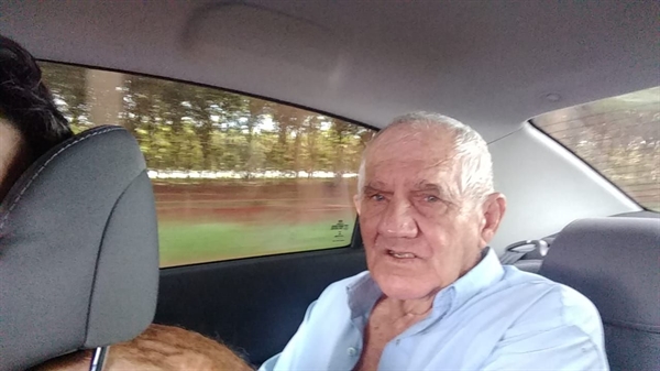 O aposentado Leonel Fiori, de 82 anos de idade, morreu afogado enquanto pescava com amigos no Rio Tomaizão em Cardoso (Foto: Redes sociais)