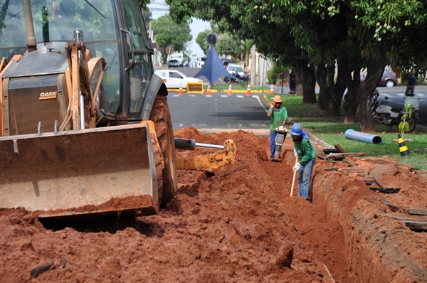 Nova adutora exclusiva para aquela região da cidade ampliará a oferta de água para diversos bairros (Foto: Prefeitura de Votuporanga)