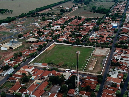 Cardoso completa amanhã 83 anos de história; cidade tem como ponto turístico a prainha, que atrai muitos visitantes (Foto: Reprodução)