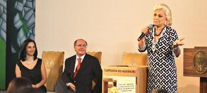 Governador e primeira-dama lançam Campanha do Agasalho