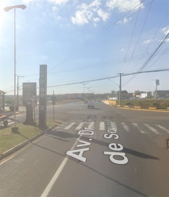  O atropelamento aconteceu nas proximidades do cruzamento com a Avenida José Marão Filho (Foto: Reprodução)