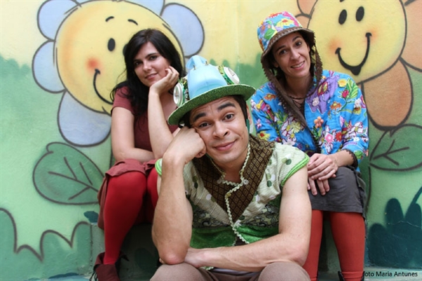 Fim de semana com laboratório de performances, show de rap cearense e musical infantil 