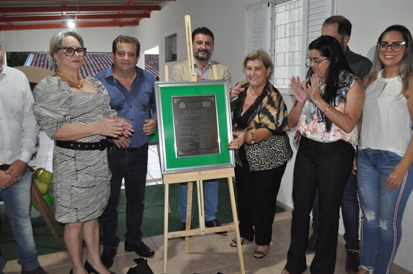 Na ocasião, também ocorreu o descerramento das placas do CEM Profª Nilza Costa Rodrigues e Emei Juliana Caroline Piveta (Foto: A Cidade)