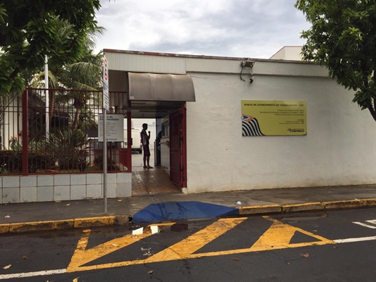 O PAT fica na rua Barão do Rio Branco, 4497; o horário de atendimento ao público é das 8h30 às 16h30 (Foto: Érika Chausson/A Cidade)