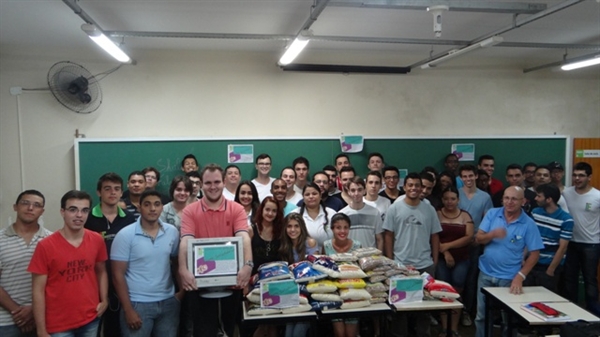 Curso de ADS do Instituto Federal realiza 1º Trote Solidário