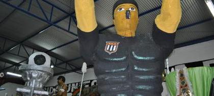 Raça Alvinegra estreia no Carnaval