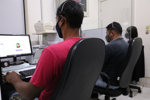 Atendimento presencial será oferecido apenas com agendamento no site da Prefeitura ou no novo canal de atendimento no WhatsApp (Foto: Prefeitura de Votuporanga)