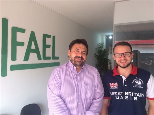 Os sócios-proprietários da escola Educapi de Votuporanga, o professor Antônio Alberto Casali e Thiago Henrique Pires (Foto: A Cidade)