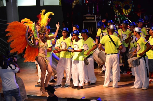 Águias da Liberdade foi a segunda escola a se apresentar no Concha Folia neste ano 