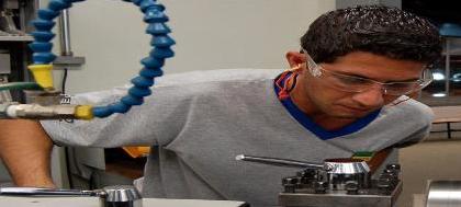 Cursos técnicos podem garantir salário de R$2.000 