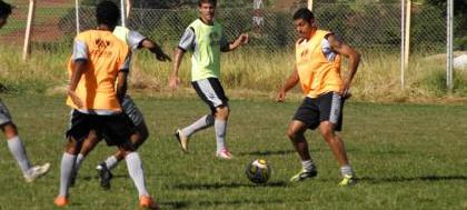 Votuporanguense faz jogo-treino contra o Oeste