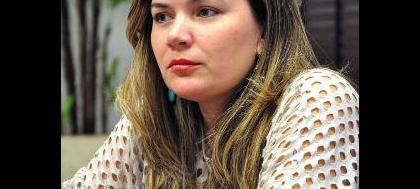 Diretora de habitação esclarece dúvidas 