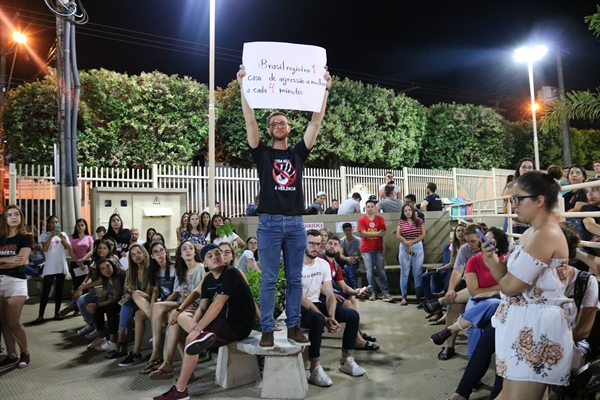 Nomeada Mimimi? A cultura da violência na sociedade contemporânea, pautada em estudos de uma pesquisa de mesmo nome. (Foto: Unifev)