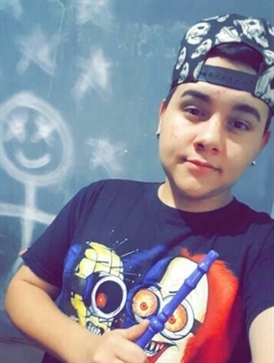 Klygor Henrique de 18 anos morreu após um caminhão bater na traseira de uma carreta (Foto: Arquivo Pessoal)