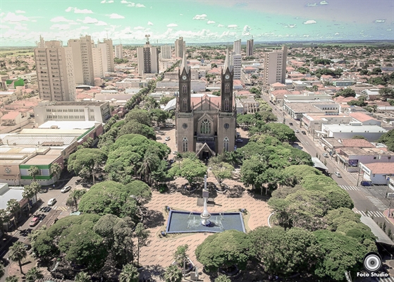 “Exemplo de trabalho para a nação;  Conquistaste um lugar em nossos corações. (Foto: Foco Studio)