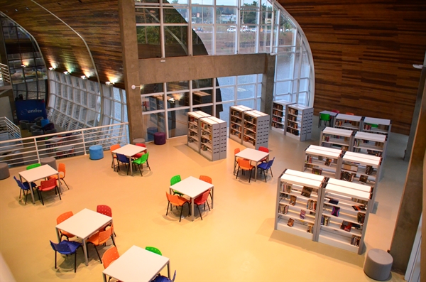 A iniciativa é aberta a toda a comunidade, com foco na capacitação de alunos dos ensinos Fundamental (9º ano) e Médio, e propõe a interação entre a universidade e escolas públicas e particulares da região de Votuporanga (Foto: Divulgação/Prefeitura de Votuporanga)