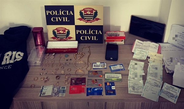 Vítima recebeu uma ligação de um homem que disse que a filha dela tinha sido sequestrada (Foto: Divulgação/Polícia Civil)