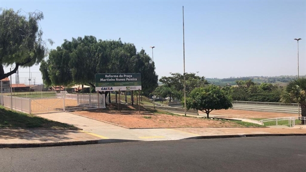 Praça do Tobogã; a obra conta com investimento de aproximadamente R$ 460 mil (Foto: Érika Chausson/A Cidade)