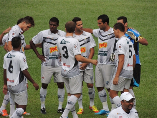 Marcelo Henrique quer se manter no CAV