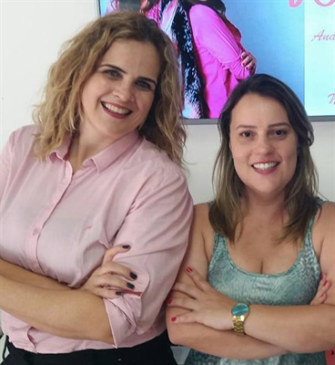 Quem vai apresentar o tema “O Poder das Conexões” são as embaixadoras Grazi Cavenaghi e Thaise Magossi (Foto: Divulgação)