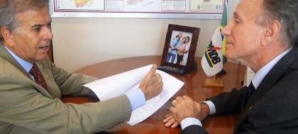 Edinho busca apoio para texto do Código Florestal