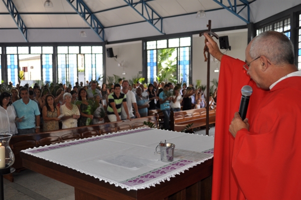 Hoje cada uma das paróquias seguem uma programação, mas, em geral, é o mesmo roteiro