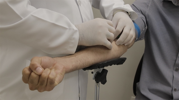 De acordo com o nefrologista do Hospital de Base, segunda maior instituição em produção SUS do país, Dr. Horácio Ramalho, o diagnóstico precoce aumenta as chances de controle dos sintomas e previne a progressão da doença (Foto: Divulgação)