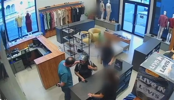 As mercadorias foram recuperadas pela Polícia Civil e a mulher foi presa em flagrante (Foto: Reprodução)