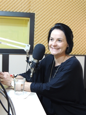 Juliana Marão comenta sobre briga de Emerson e Marli