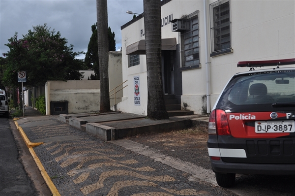 O infrator foi conduzido para a Central de Flagrantes local, onde o delegado de plantão arbitrou uma fiança (Foto: Aline Ruiz/A Cidade)