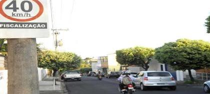 Rua Minas Gerais terá radar fotográfico
