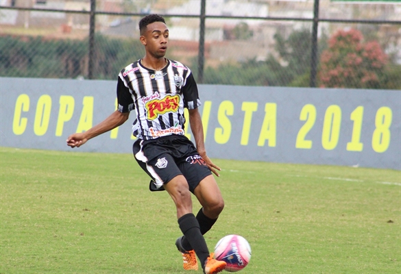 Kennedy não defende mais as cores do Clube Atlético Votuporanguense na Copa Paulista (Foto: Rafael Nascimento/CAV)