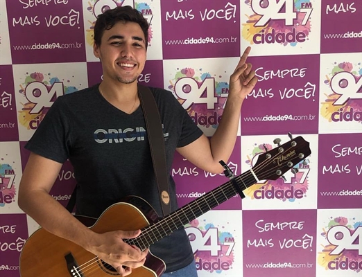 Gustavo Sanches canta no Baltazar neste domingo (Foto: A Cidade)