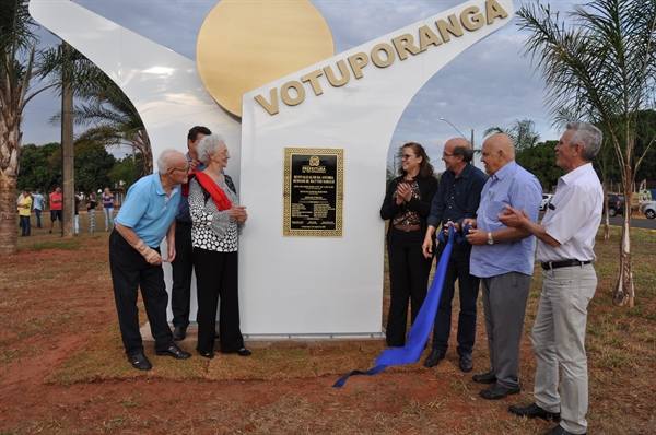 Atos realizados no dia do aniversário de Votuporanga foram marcados com discursos saudosistas de familiares homenageados (Prefeitura de Votuporanga)