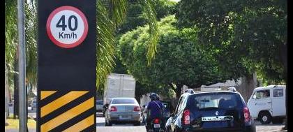Trânsito faz 486 autuações em 15 dias de radar